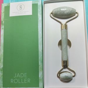 Sherrie Mathews acupuncture Jade roller new